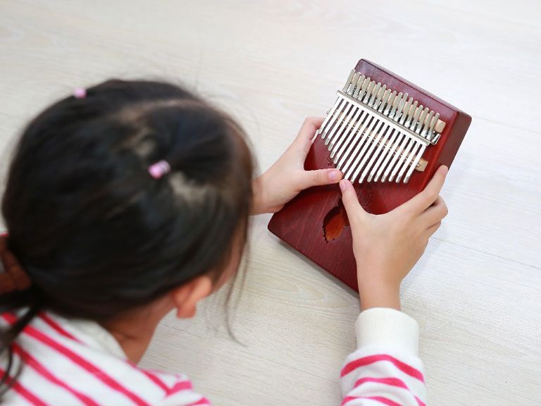 Kalimba Shutterstock 1914276520