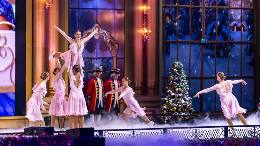 Andr Rieu S 2025 Christmas Concert Merry Christmas St 3 Jpg Sd High Andre Rieu Productions Piece Of Magic Entertainment Resize