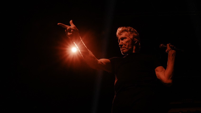 Roger Waters This Is Not A Drill Live From Prague The Movie St 3 Jpg Sd High